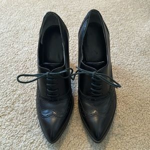 Marc Fisher Oxford Heels